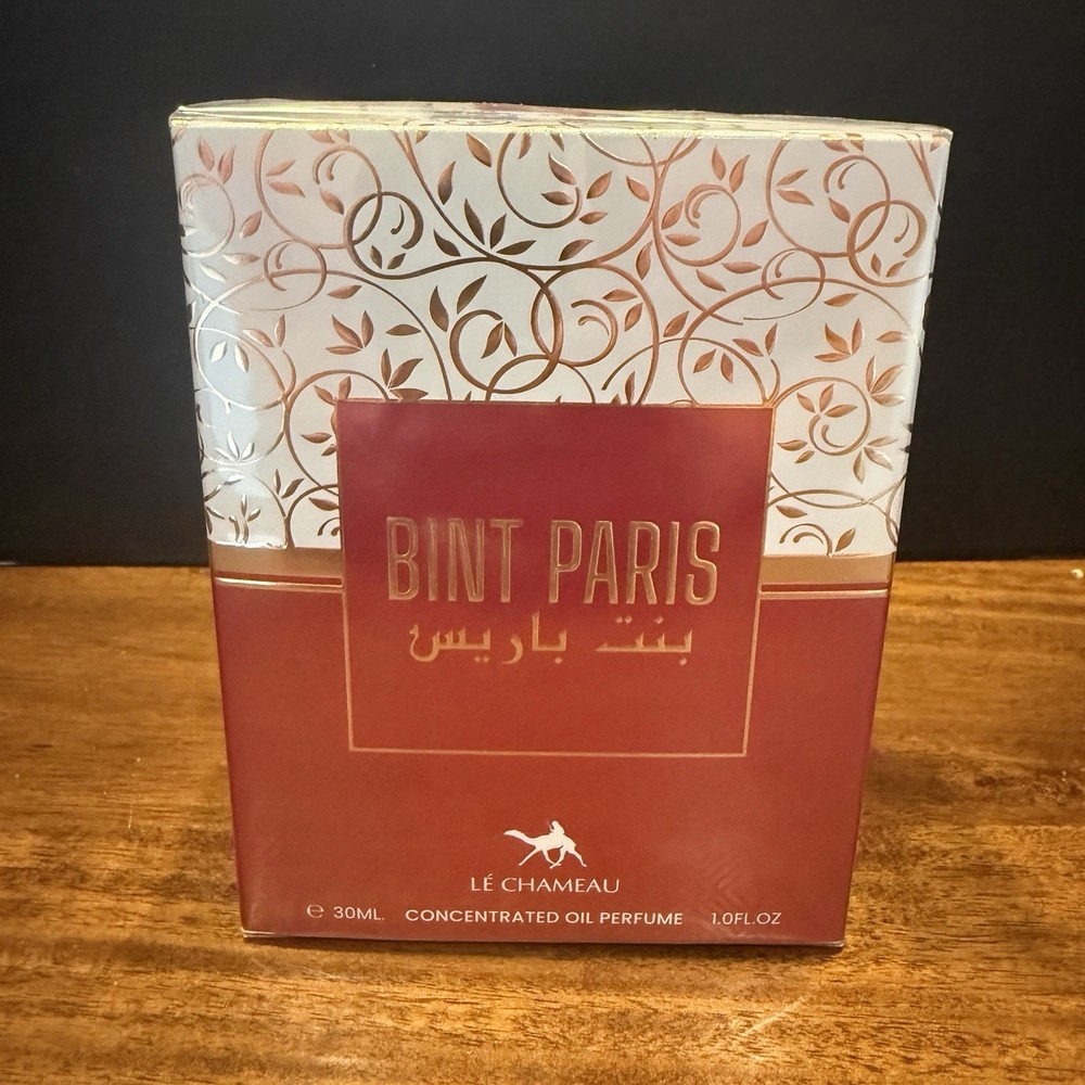 Le Chameau Bint Paris Concentrated Oil Perfume 1.0 fl oz.*Made in Dubai, U.A.E.*