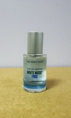 The Body Shop White Musk FREE 15 ml 0.5 oz Perfume Spray Vegan NWOB