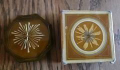 Vtg 1974 Avon Timeless Perfume Starburst Goldtone Compact w/ Box Intact