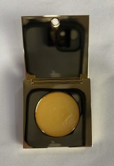 Gucci Première Parfum Solide Gold Mirror Compact + Box 2.1g