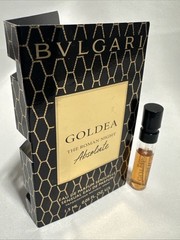 1 x Bvlgari Goldea the Roman Night Absolute Eau de Parfum Spray 1.5ml/0.05fl.oz