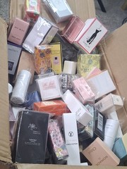 Assorted Designer Fragrance Sample Lot, Sample Size Spray Perfume, 12 Mini Perf