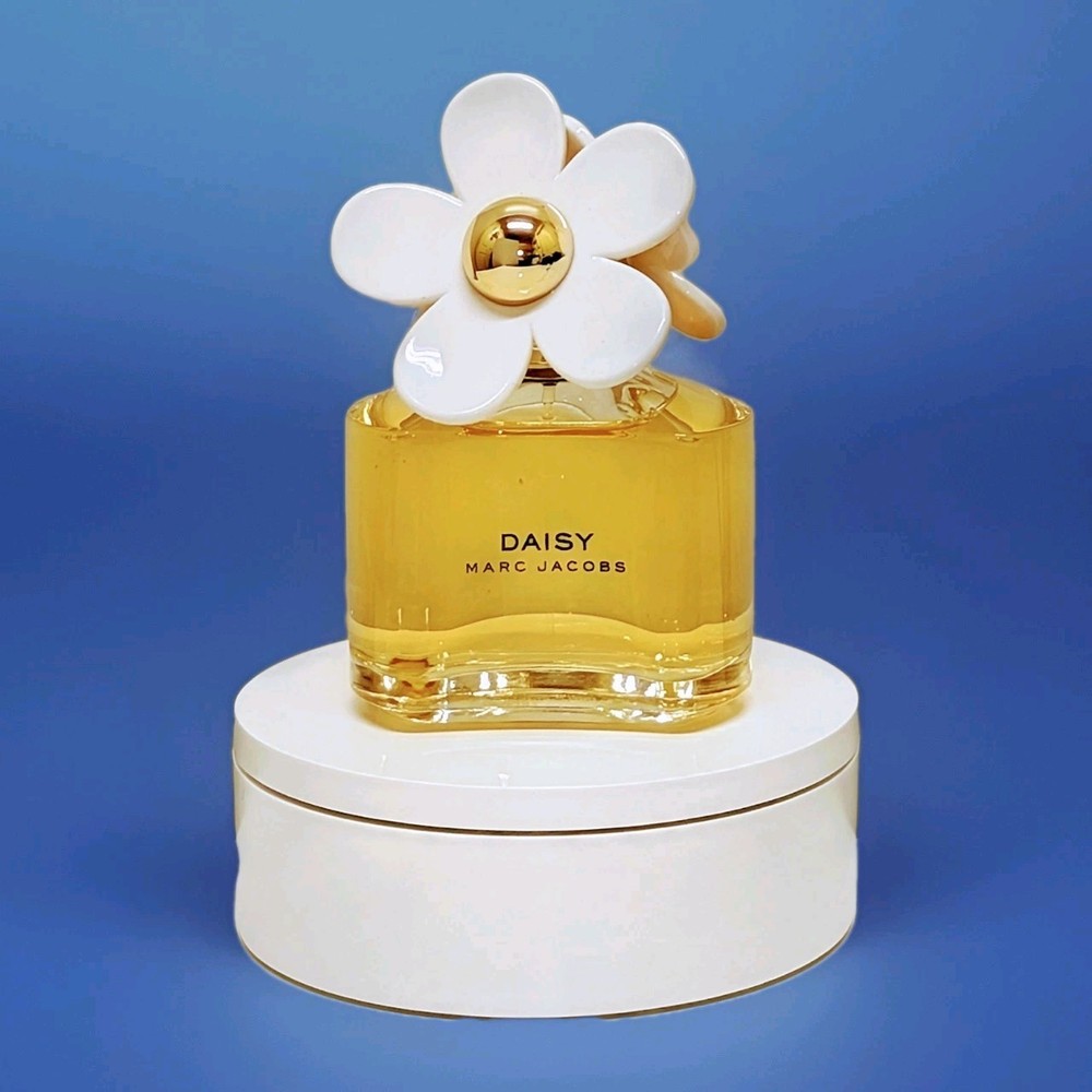 DAISY by Marc Jacobs Perfume EDT 3.3 / 3.4 oz New (Tester) (with daisy cap) $142