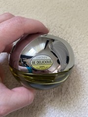 DKNY Be Delicious 1.7oz Eau De Parfum, Gift Set, BRAND NEW, In Box