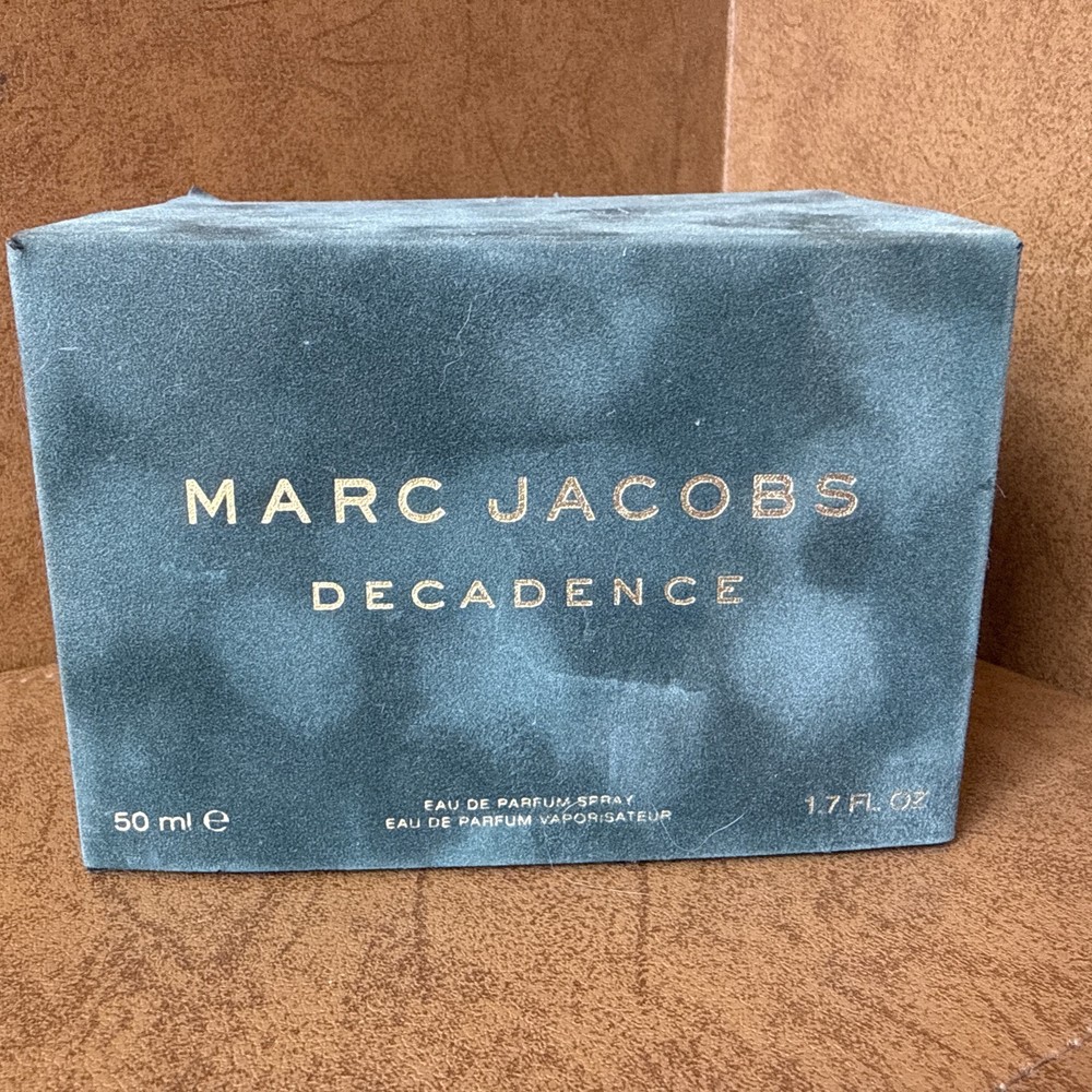 Marc Jacobs Decadence EDP Spray 1.7 oz 50 mL New Authentic Open Box