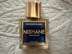 Nishane Fan Your Flames Extraite de Parfum Spray, Unisex, 3.4 oz (100 Ml)