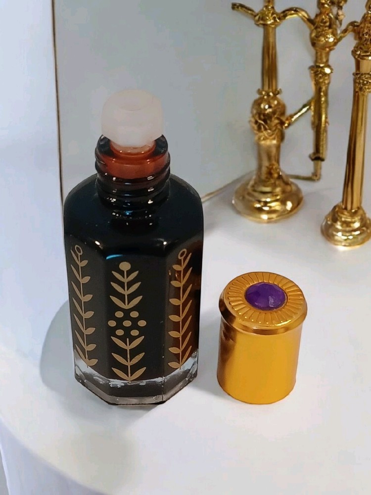 Long Lasting Pure Unisex Black Musk Body Oil Fragrance 12 ML