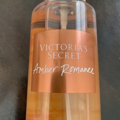 Victoria’s Secret Amber Romance Fragrance Must Body Spray 8.4 Oz 260ml