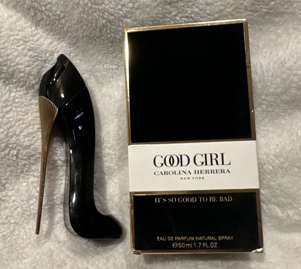 CAROLINE HERRERA Good Girl New York Eau De Parfum Natural Spray 1.7 0z Year 2016