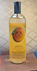 The Body Shop MANGO Body Mist Spray 3.3 oz Fair Trade RARE