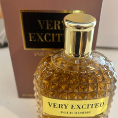 Very Excited Pour Homme Eau de Toilette Spray 110ml / 3.8oz Men’s Cologne