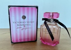 Victoria’s Secret Bombshell Eau de Parfum Spray, 3.4 oz (100 Ml) New In Box