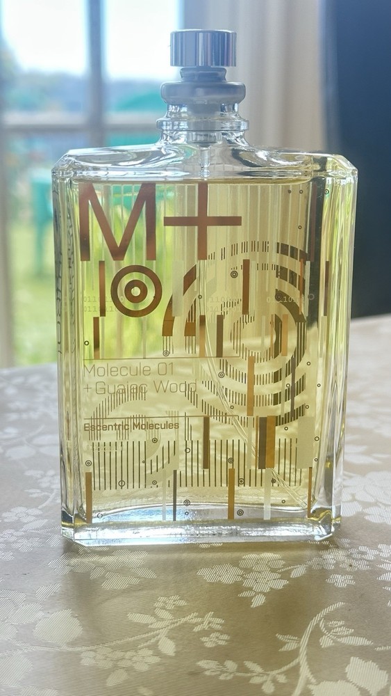 Escentric Molecules Molecule 01 + Guaiac Wood EDT Spray 3.5 fl oz Tester