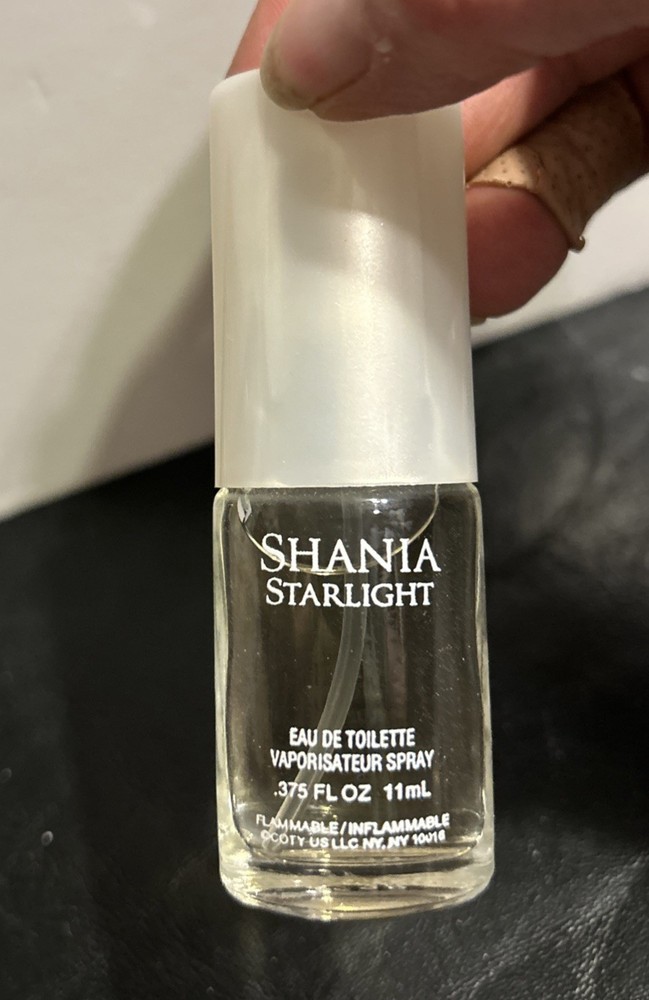 Shania by Stetson Eau De Toilette EDT Spray .375 fl oz 11 ml Perfume No Box
