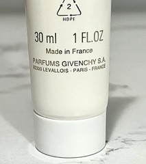 Givenchy Perfumed Body Veil , 1 oz, 30 ml lotion nwob