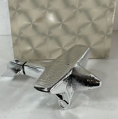 Avon 1970s Spirit Of St. Louis WindJammer Airplane Decanter Excalibur aftershave