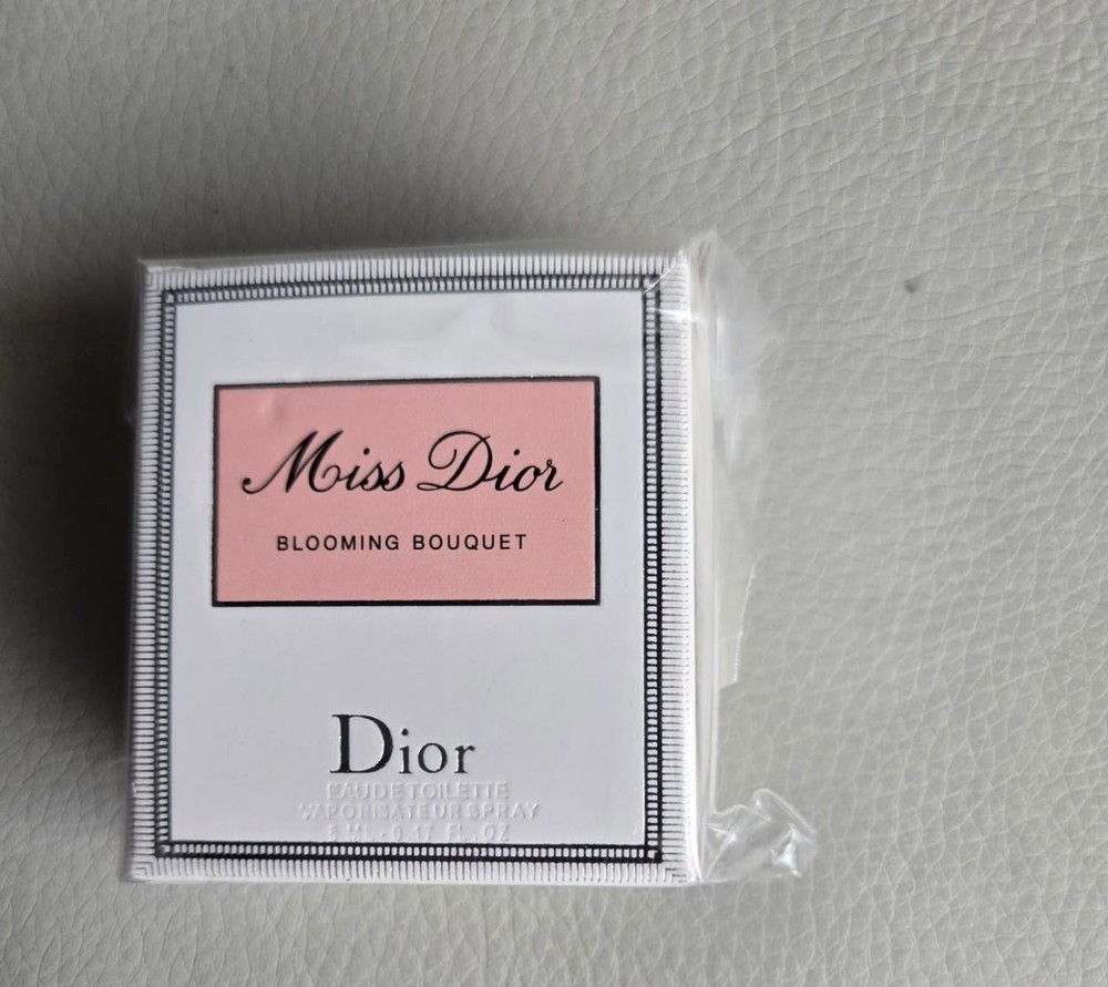 1 PCS Miss Dior Paris Mini Perfume Bottle 0.17 oz 5ml