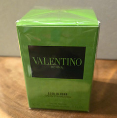 Valentino Donna Born In Roma Green Stravaganza Eau de Parfum Spray 1 fl oz