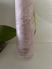 Signature by Jessica Simpson fragrence mist for women 8.0 oz New
