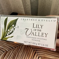 CRABTREE & EVELYN Perfumed Dusting Powder Lily of The Valley 3.4OZ New in Box