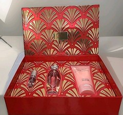 ESTĒE LAUDER Pleasures Gift Set Perfume & Lotion 3-Pc Women’s Fragrance – NEW