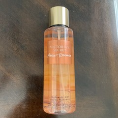 Victoria’s Secret Amber Romance Fragrance Must Body Spray 8.4 Oz 260ml