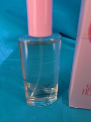 Avon Sweet Honesty Cologne Spray 1999 1.7 oz 50 ml Vintage Bottle New open box
