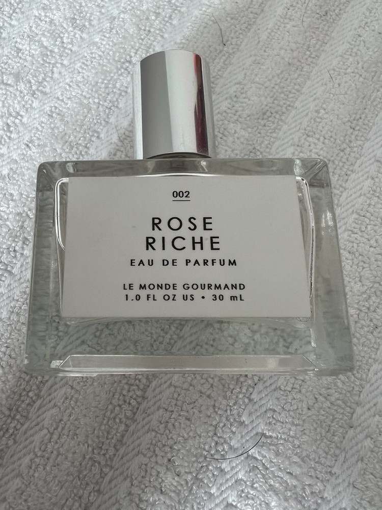 Le Monde Gourmand – Rose Riche Urbane Outfitters 1 fl oz New