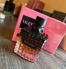 Valentino Donna Born in Roma Intense Eau de Parfum Spray Vanilla 100 ml