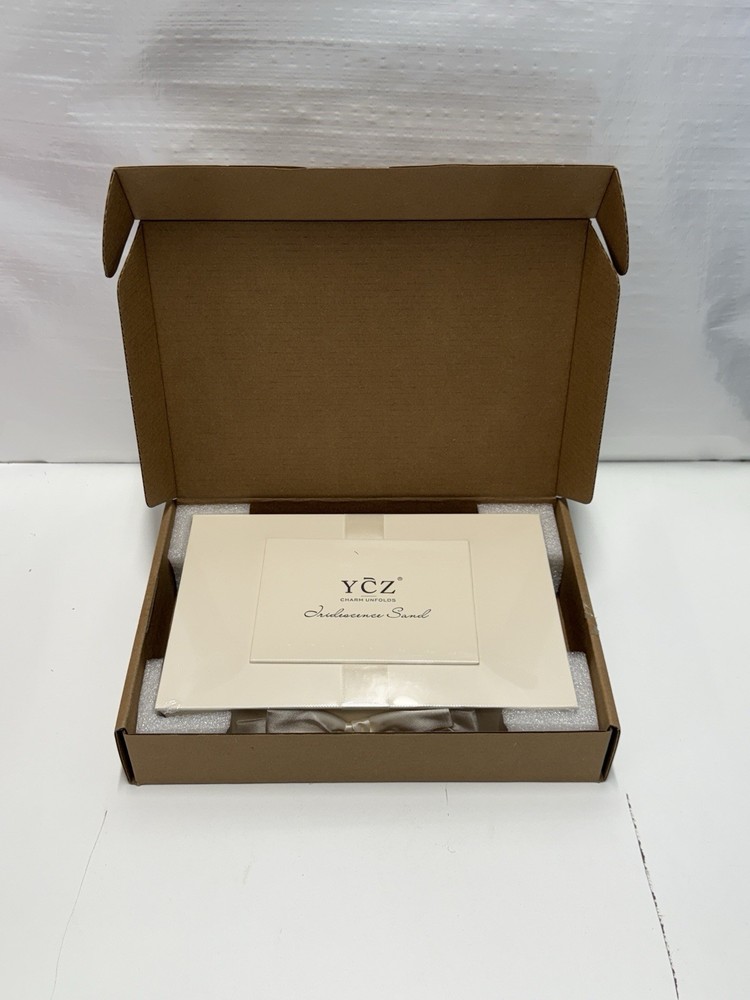 YCZ Charm Unfolds Iridescence Sand Perfume Fragrance Gift Set Brand New Sealed