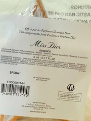 🌷New🌷Miss Dior Essence Kit in Special Limited-Edition Holiday Gift Set