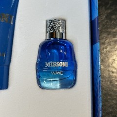 Missoni WAVE Gift Set .17 oz EDT Splash, .8 oz After Shave Balm & Shower Gel