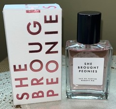 NIB Beauty Pie She Brought Peonies EDP 50 ml 1.69 oz Spray Soft Floral Fragrance