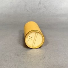 Vintage Pheromone by Marilyn Miglin Gold Dust Powder 2 oz Shaker Bottle