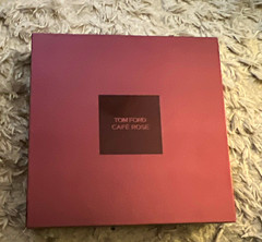 Tom Ford Café Rose Eau de Parfum Spray Gift Set, 50 ml Regular Size