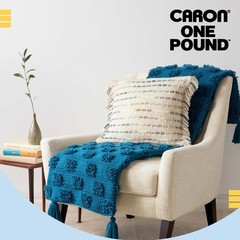 One Pound Off White Yarn – 2 Pack of 454g/16oz – Acrylic – 4 Medium (Worsted)…