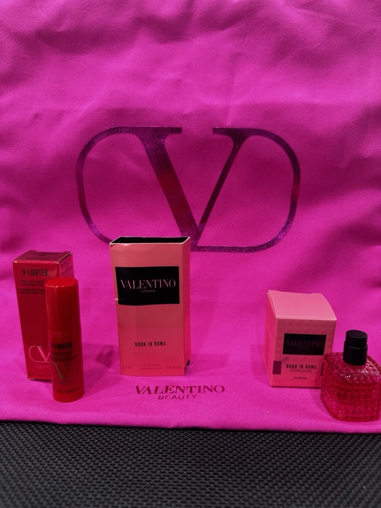 Valentino Donna Born in Roma Extradose Splash, minis, And Tote