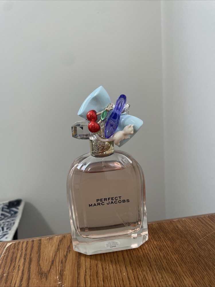 Marc Jacobs Perfect Women’s Eau de Parfum – 3.3oz