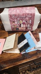 Limited Macys’ 26-Pc. Fragrance Sampler Set For Her With Gift Bag And Extra Gift