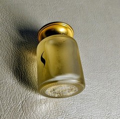 Terra Nova SANDALWOOD Pure Parfum Oil Dabber 1/3 Oz / 10 Ml – Free Shipping!
