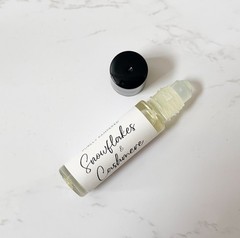 Snowflakes & Cashmere Roll on Perfume Oil 10 ml Bottle Strong Winter Fragrance