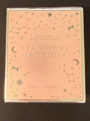 Estee Lauder Beautiful Magnolia Stellar Edition Eau de Parfum Spray – 1.7oz/50ml