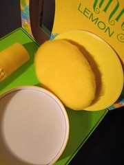 RARE Skinny Dip Box Set Lemon Citron Spray Cologne 2 Oz Dusting Powder 4 Oz