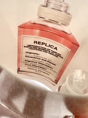 Lipstick On Fragrance Maison Martin Margiela perfume fragrance sample