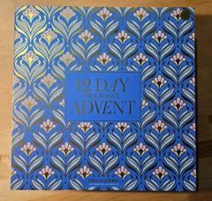 Bloomingdales 12 Days Of Fragrance Advent Calendar- Brand New! 2026 #D4-1