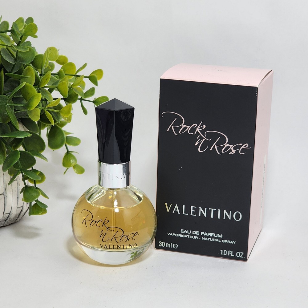 Rock ‘n Rose Eau de Parfum Spray Perfume for Women by Valentino 1 fl oz / 30 mL
