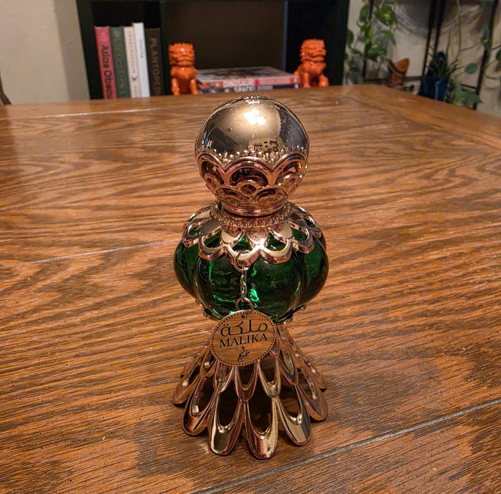 KHADLAJ Malika Green Concentrated Perfume Oil, 15 ml / 0.67 oz