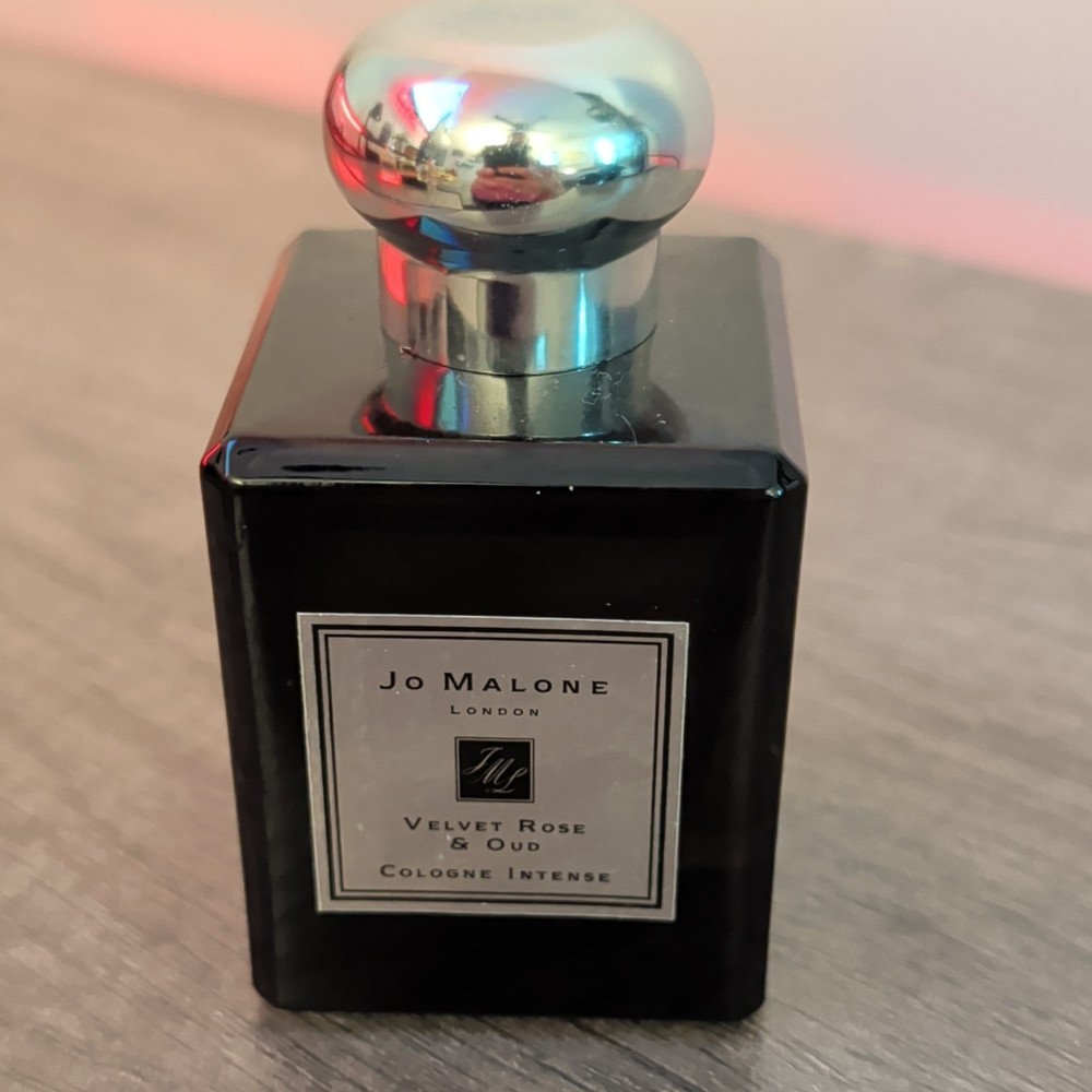 Jo Malone Velvet Rose & Oud Cologne Intense Spray 1.7 fl oz / 50 mL