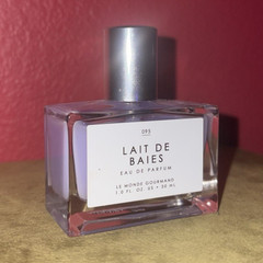 Le Monde Gourmand Lait de Baies Eau de Parfum Spray 1 fl oz Vegan Cruelty-Free